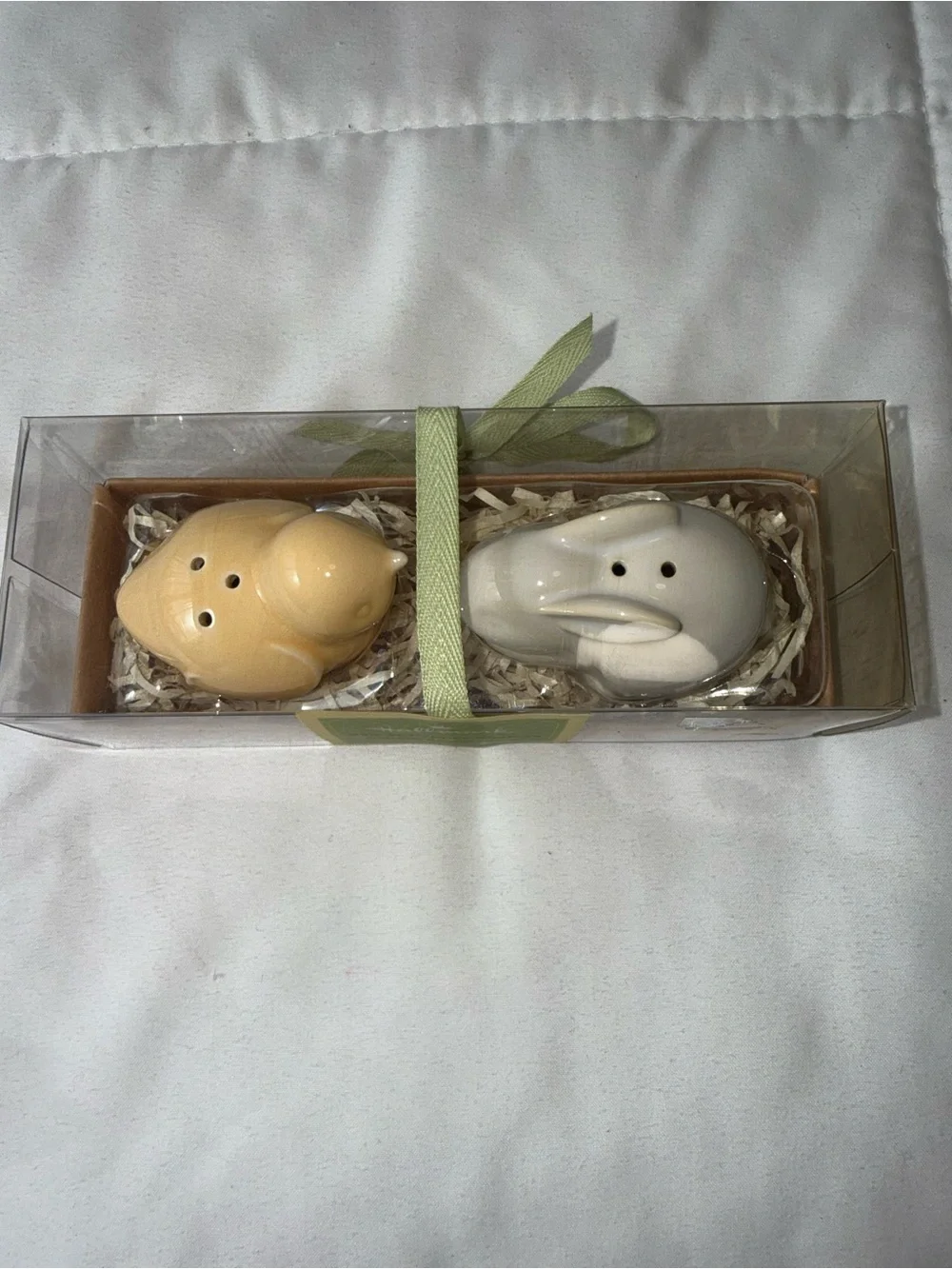 NIBOX-Hallmark Chick & Bunny Ceramic Salt and Pepper Set